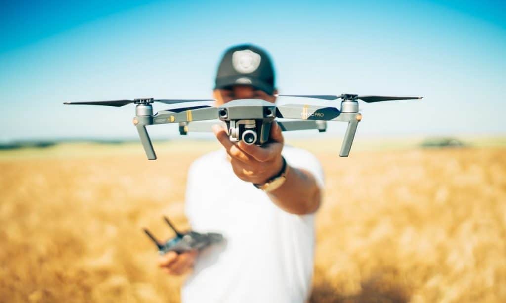 cuanto cuesta un curso de piloto de drones